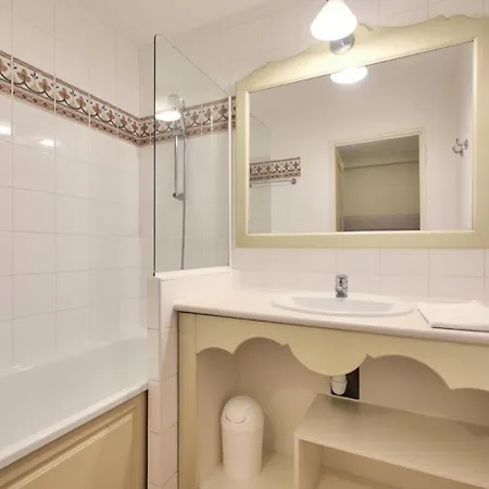 Apartment Corniche - Maeva - 2 Pieces 6 Personnes Selection Mae-1178 *